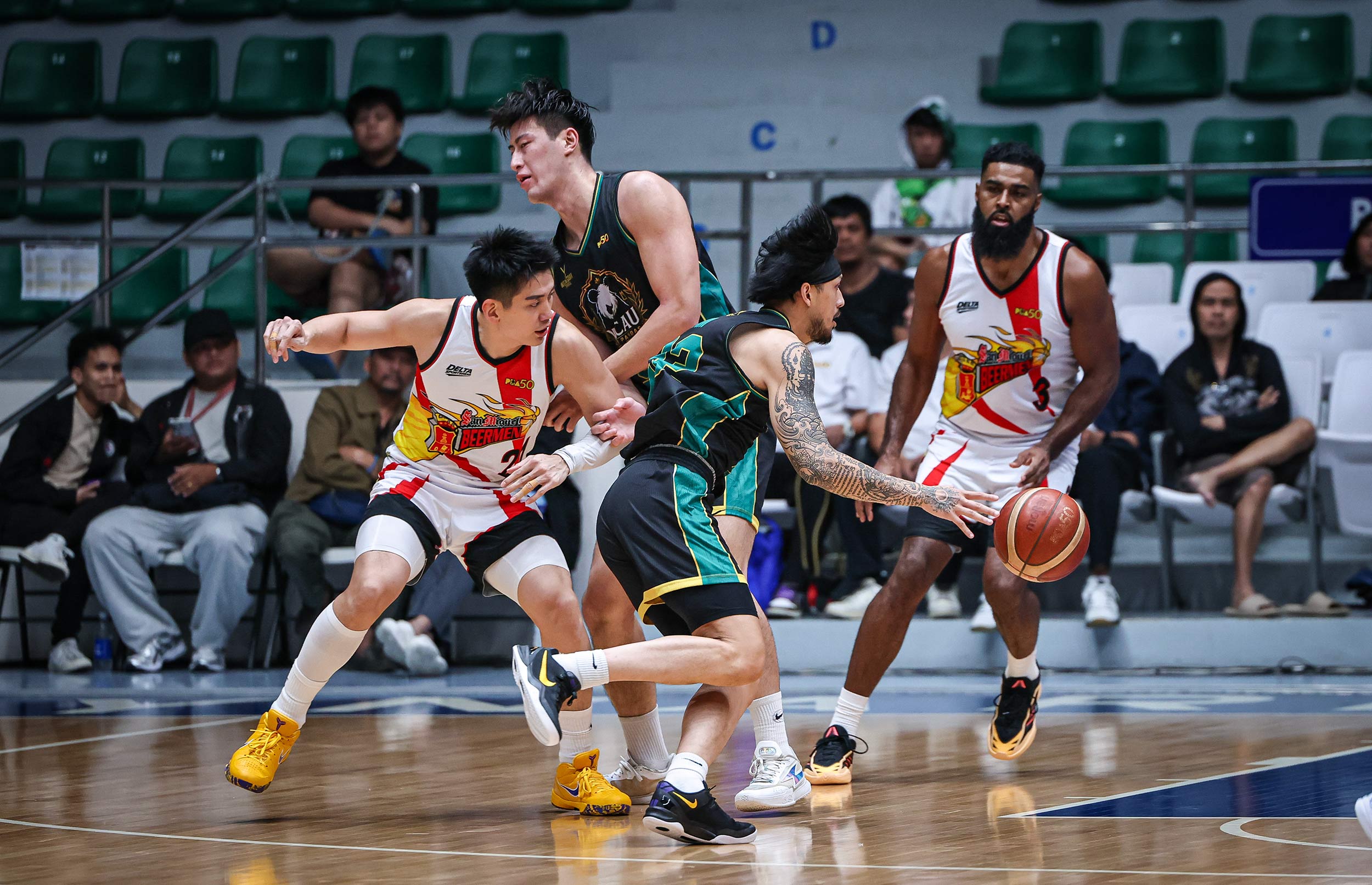 2026-PBA-Governors-Cup-Macau-vs-San-Miguel-Kobey-Lam PBA: San Miguel rolls past Macau in rain-delayed 52-point rout Basketball News PBA - philippine sports news