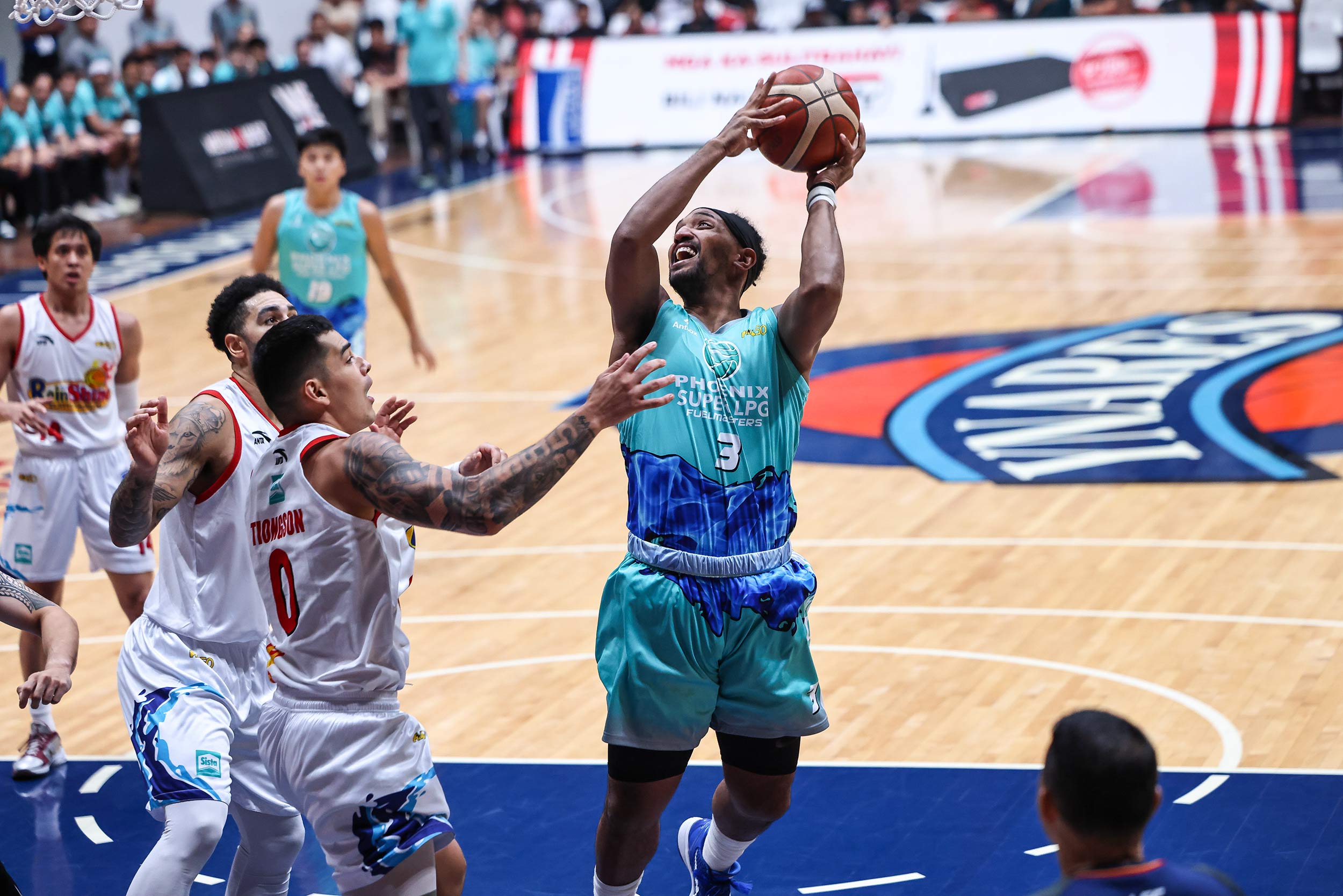 2026-PBA-Governors-Cup-Phoenix-vs-Rain-or-Shine-Jason-Perkins Severe weather forces postponement of PBA Sunday games Basketball News PBA - philippine sports news