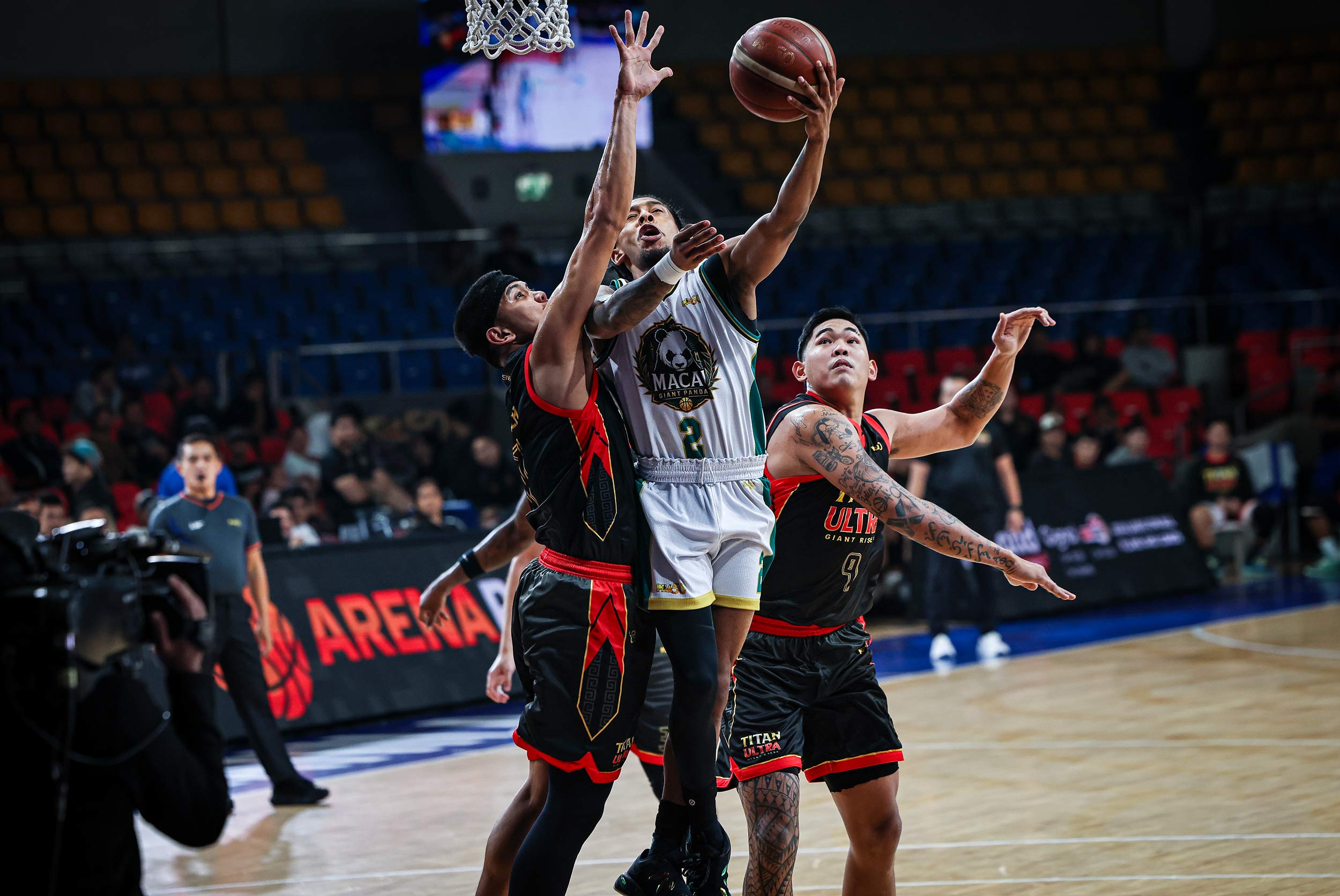 2026-PBA-Governors-Cup-Titan-Ultra-vs-Macau-Devondre-Perry PBA: Titan Ultra gets revenge on Macau, earns second PBA Govs' Cup win Basketball News PBA  - philippine sports news