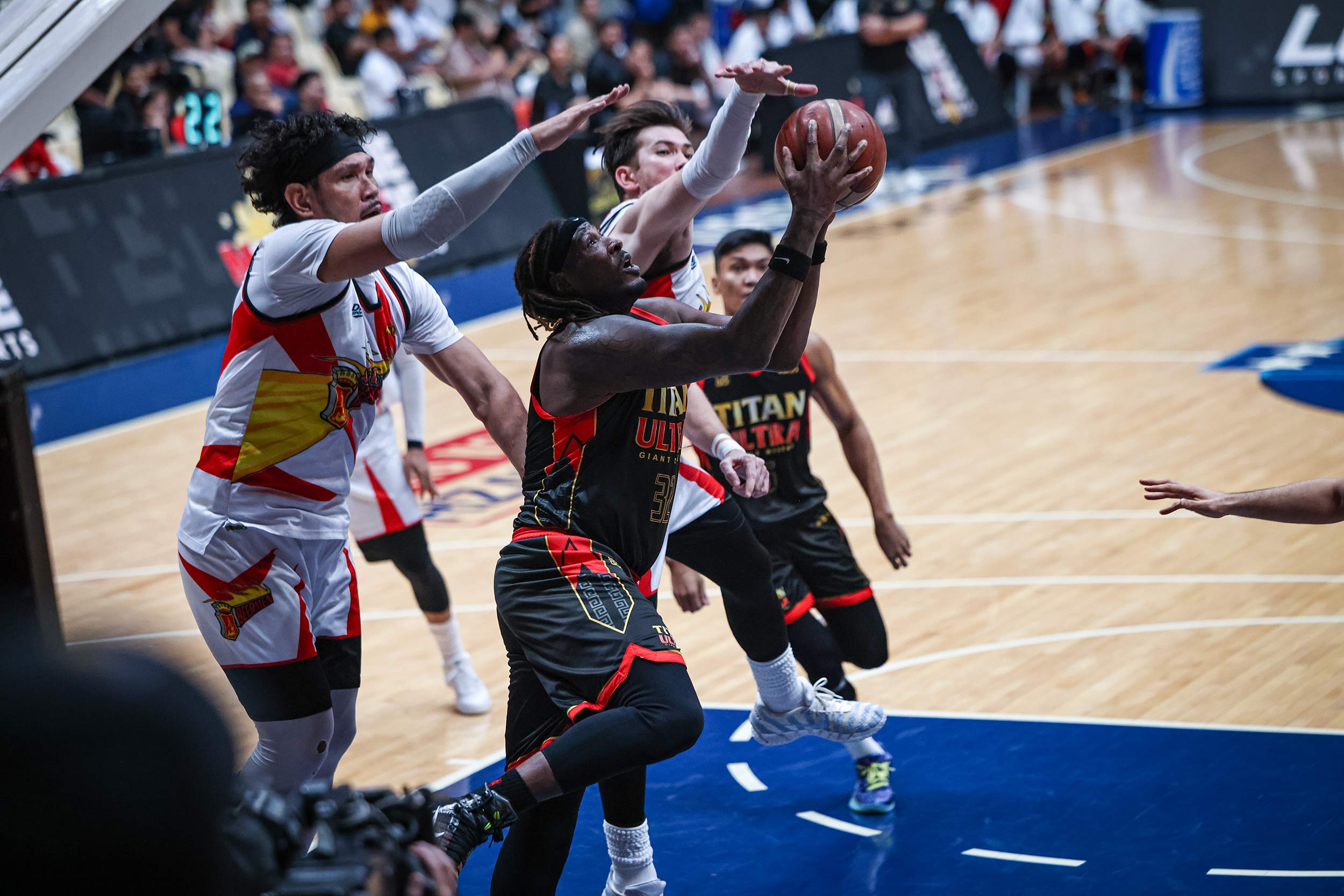 2026-PBA-Governors-Cup-Titan-Ultra-vs-San-Miguel-Tirrell-Brown San Miguel clinches PBA playoff berth with another rout of Titan Ultra Basketball News PBA  - philippine sports news