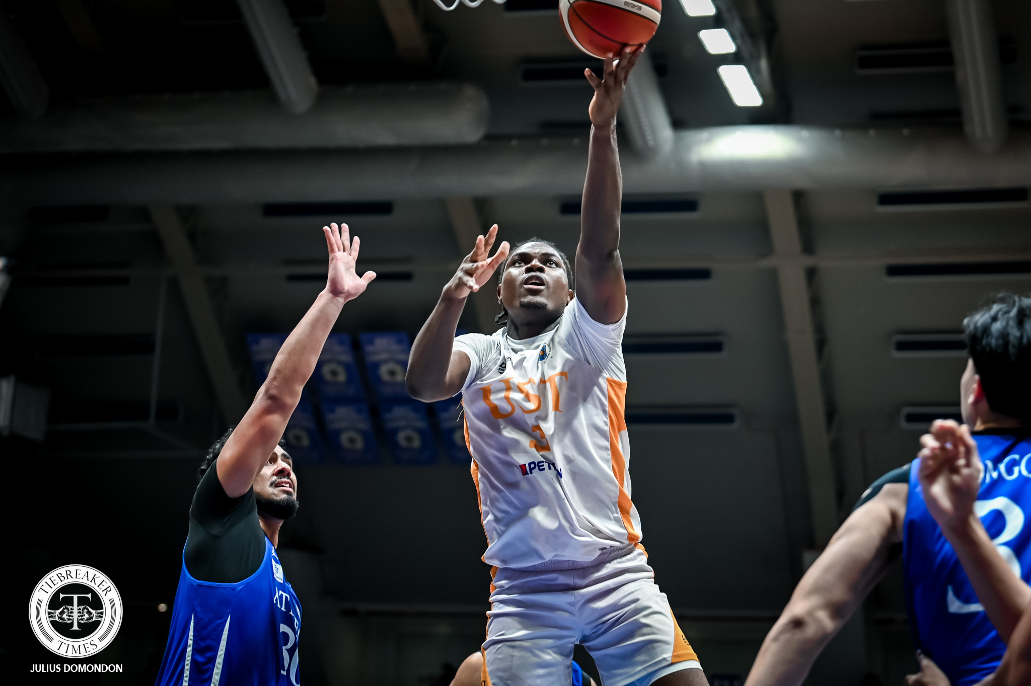 2026-Pinoyliga-UST-def-Ateneo-Collins-Akowe UST rallies past Ateneo, advances to Pinoyliga final ADMU Basketball News UST - philippine sports news