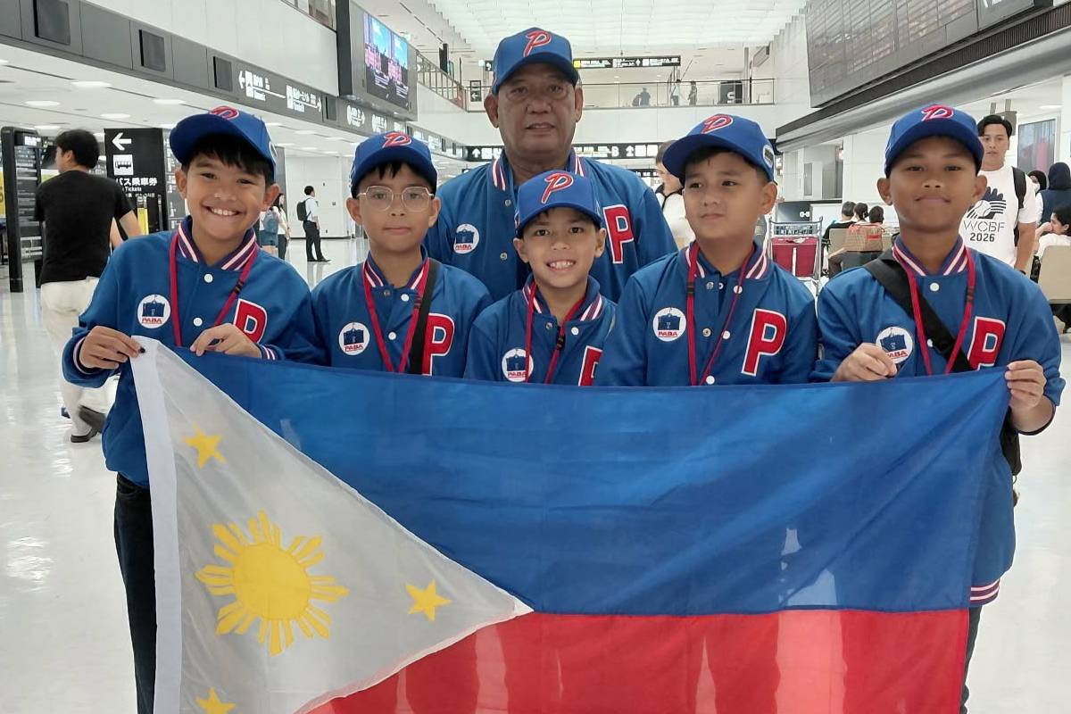 Bucky-Aligada-Francis-Melvin-Alquiros-Matthew-Casamorin-Joaquin-Dela-Merced-Keann-Jacob-Llanes-with-Anthony-Dizer Young batters embrace baseball, friendship, culture at WCBF Baseball News  - philippine sports news