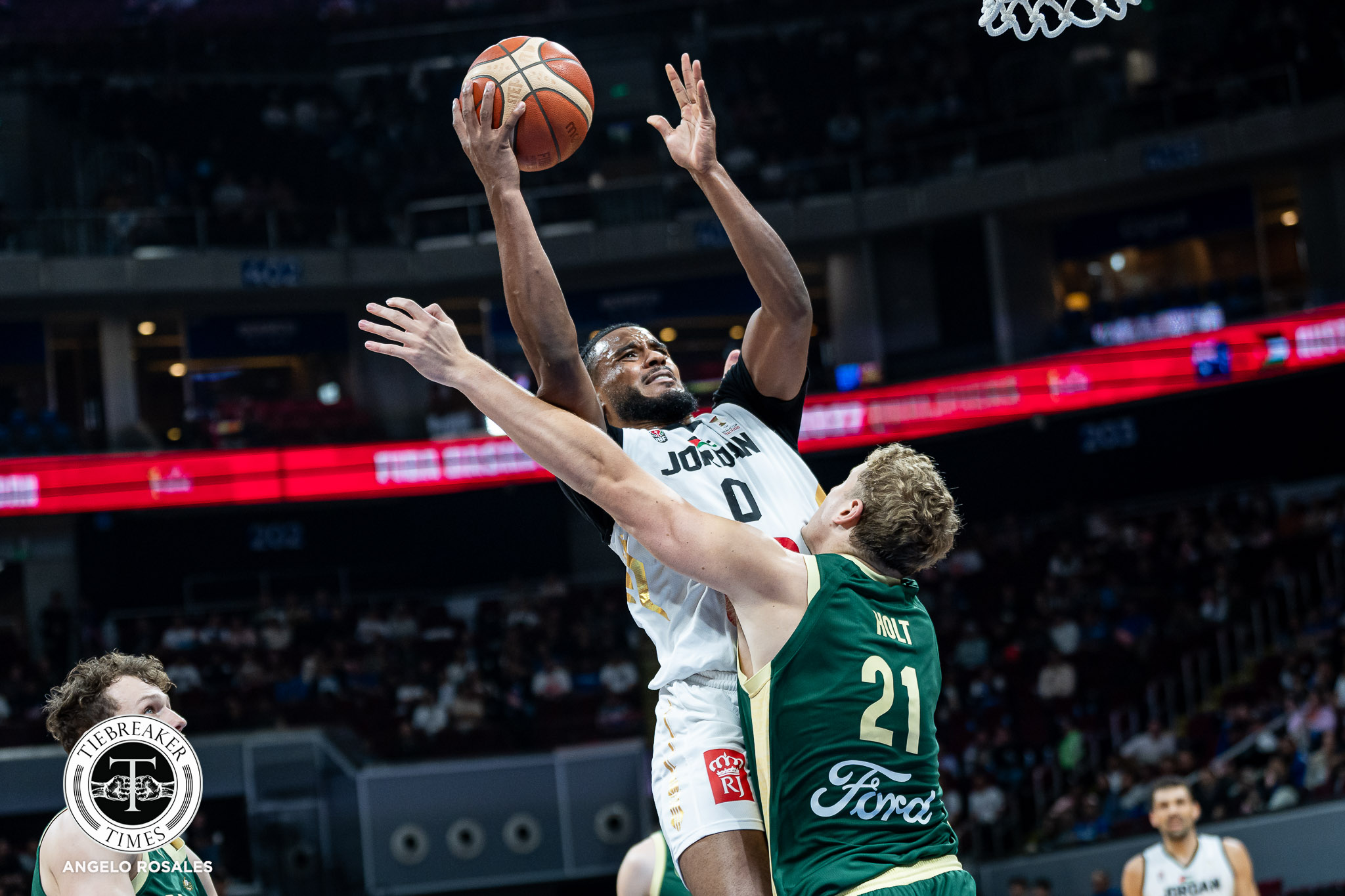 FIBA-Asian-Qualifiers-Window-4-Abdullah-Olajuwon-JRD-06435 Australia stays perfect, routs Jordan in World Cup Qualifiers Basketball News  - philippine sports news
