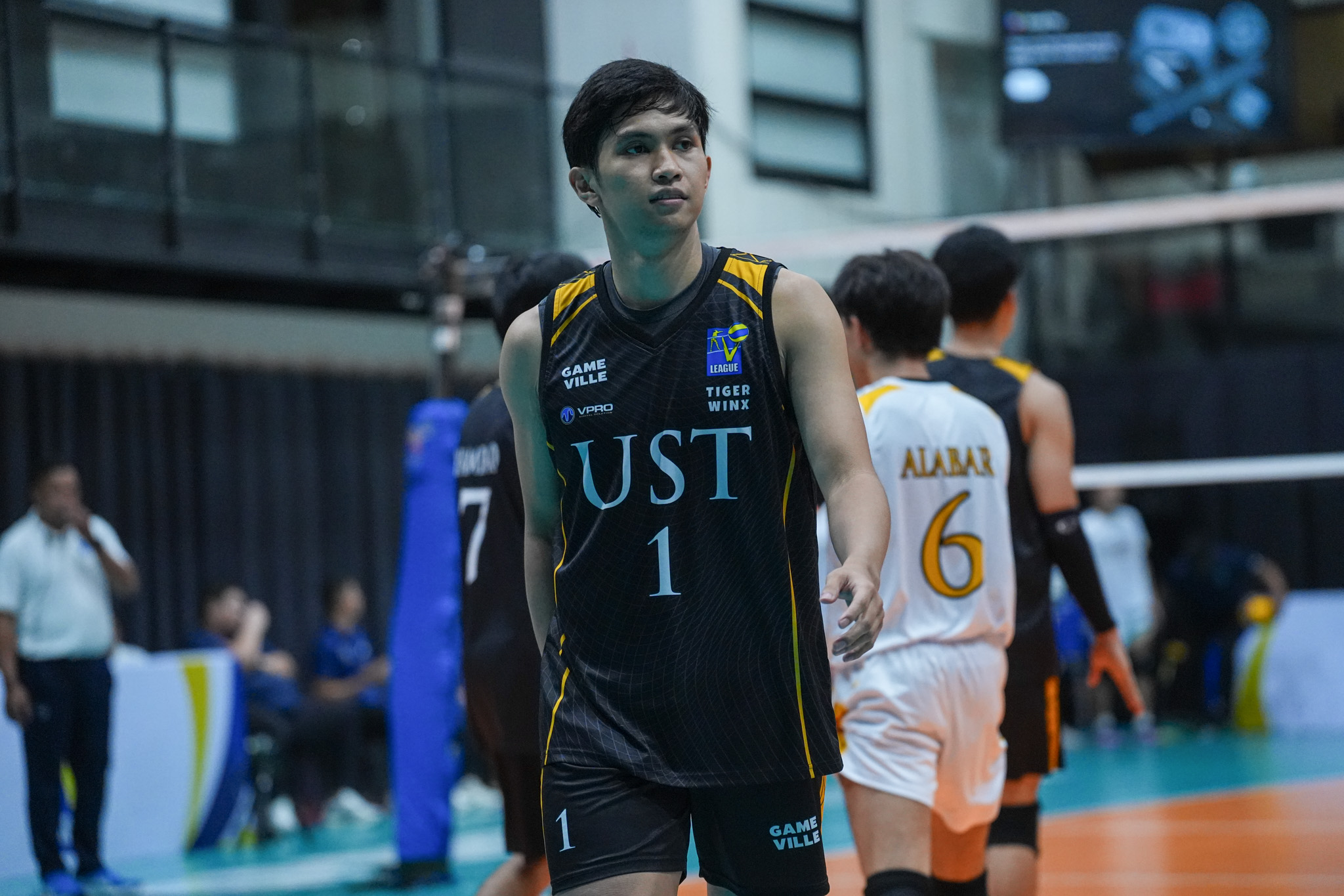 V-League-2026-Mens-Division_-NU-vs-UST_-DE-VEGA-Rey-01242 NU outlasts UST in V-League five-set thriller AU CSJL News NU UST V-League  - philippine sports news