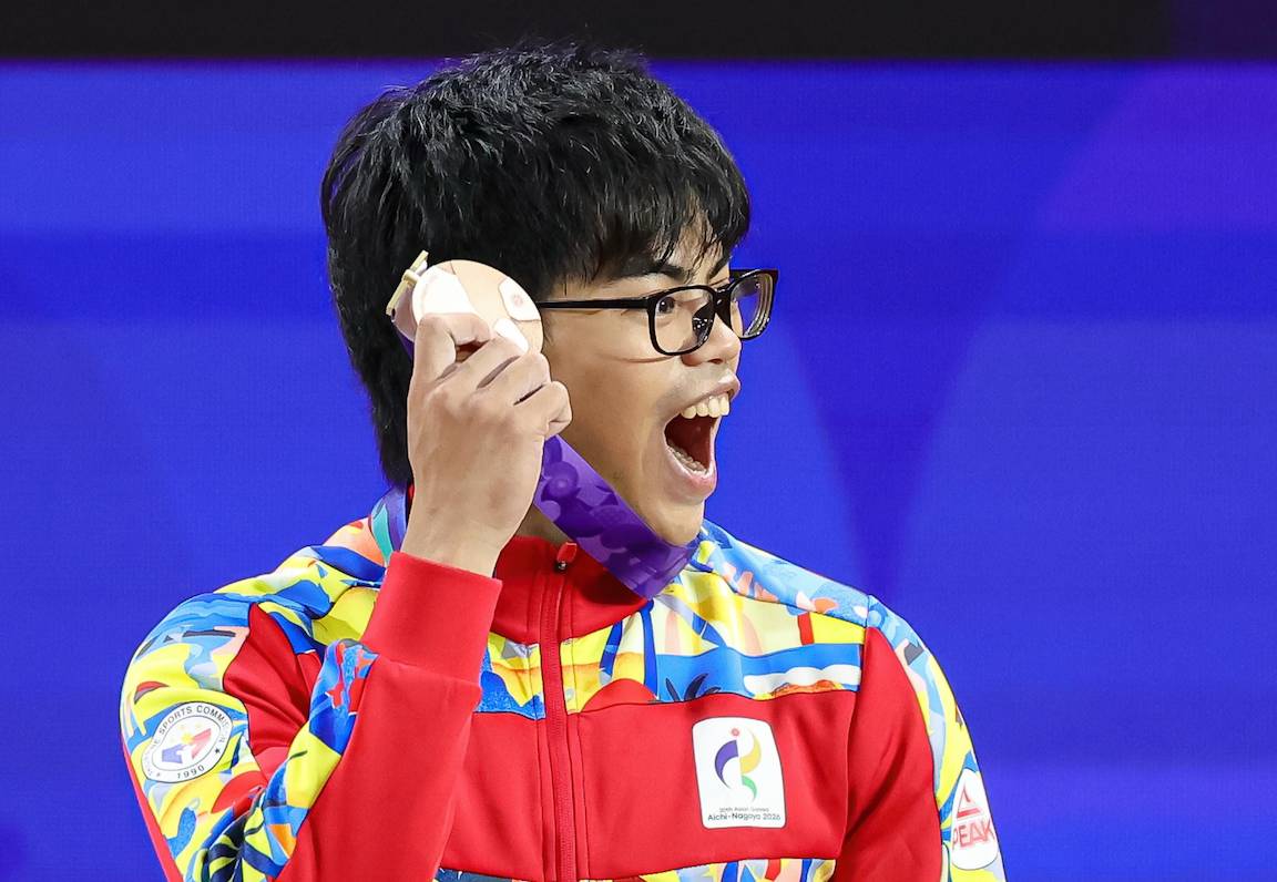 2026-Asian-Games-Ian-Delos-Santos-2 Ian Delos Santos strikes Asian Games bronze, sets new clean and jerk mark 2026 Asian Games News Weightlifting - philippine sports news