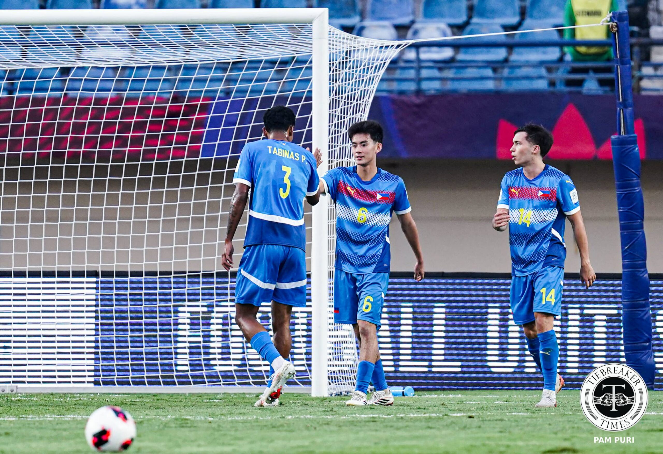 2026-FIFA-ASEAN-Cup-Philippines-vs-Pakistan-Sandro-Reyes-scaled Philppines settles for Pakistan draw, ASEAN Cup bronze hopes hang in balance Football News PMNFT - philippine sports news