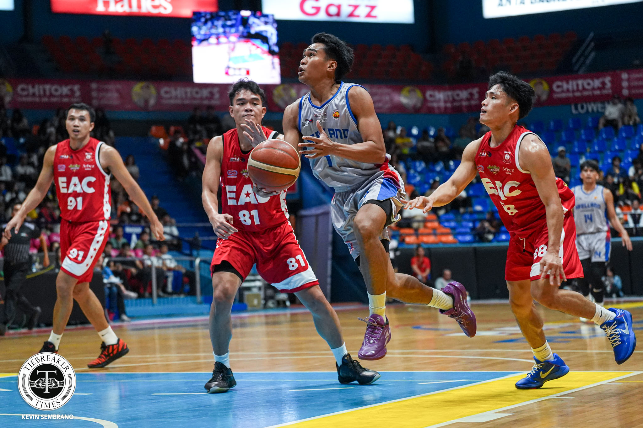 NCAA102-AU-vs-EAC_-ONGOTAN-T-Mc-06529 Basti Valencia comes through as Arellano escapes EAC, stays unbeaten in NCAA B AU Basketball EAC NCAA News - philippine sports news
