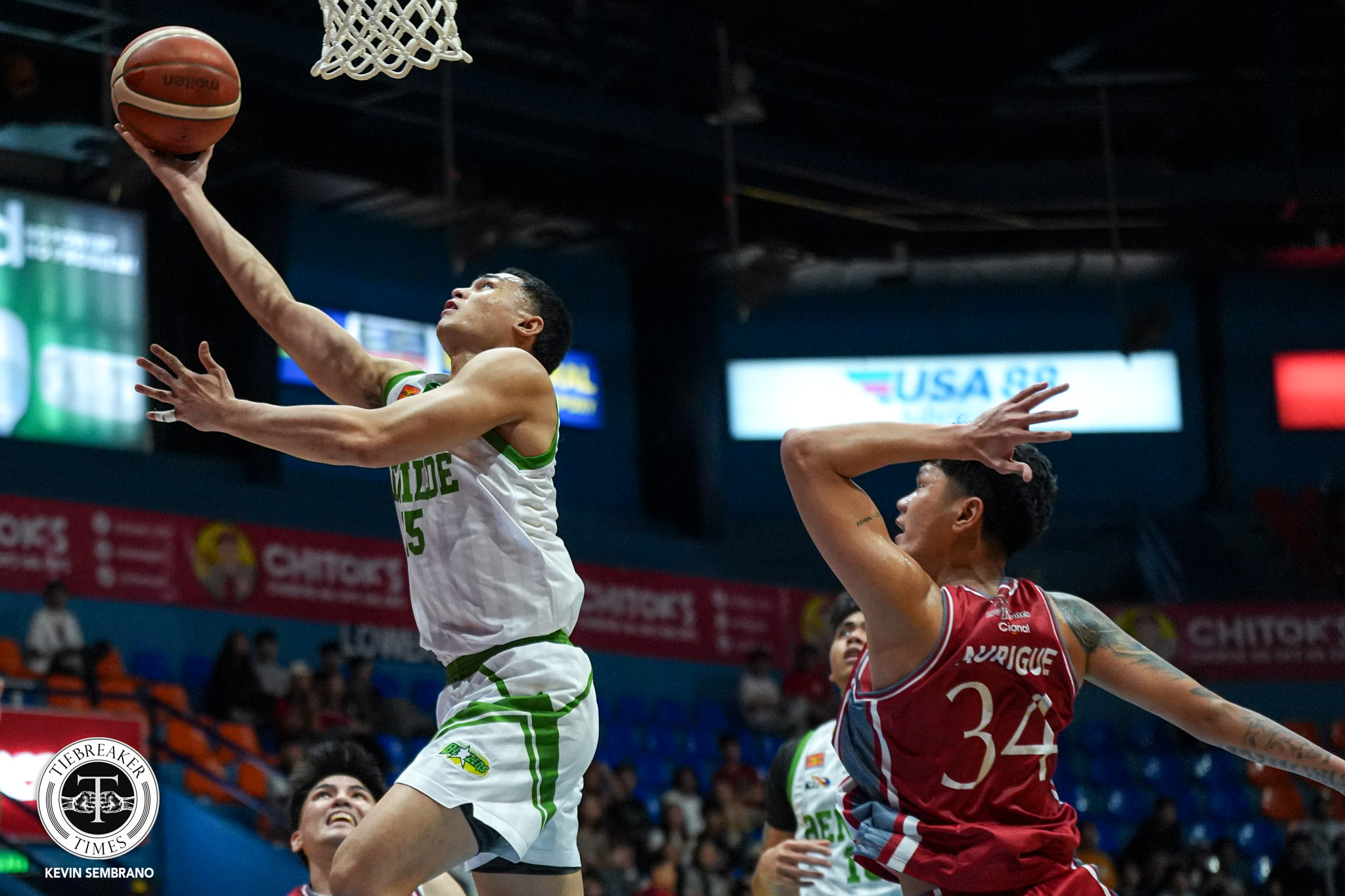 NCAA102-CSB-vs-LPU_-JUCOM-Matt-00875 Benilde pulls away from Lyceum to seize solo lead in NCAA A Basketball CSB LPU NCAA News - philippine sports news