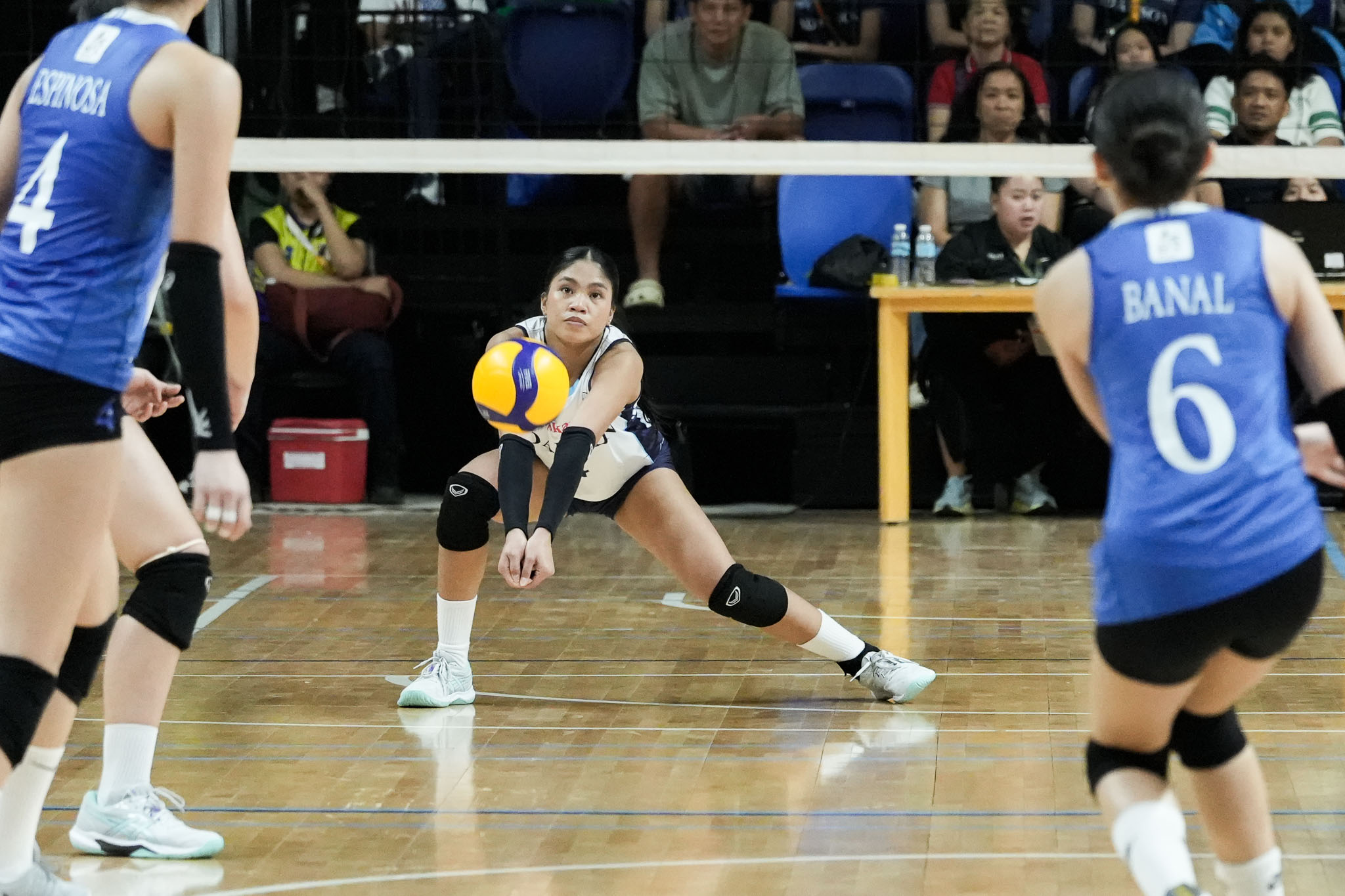 UAAP-89-HSVB-ADU-V-ADMU-Kristal-Joy-Martin-00848 NUNS, UST sweep foes ahead of UAAP Girls' Volleyball showdown ADMU AdU DLSU FEU News NU UAAP UST Volleyball - philippine sports news