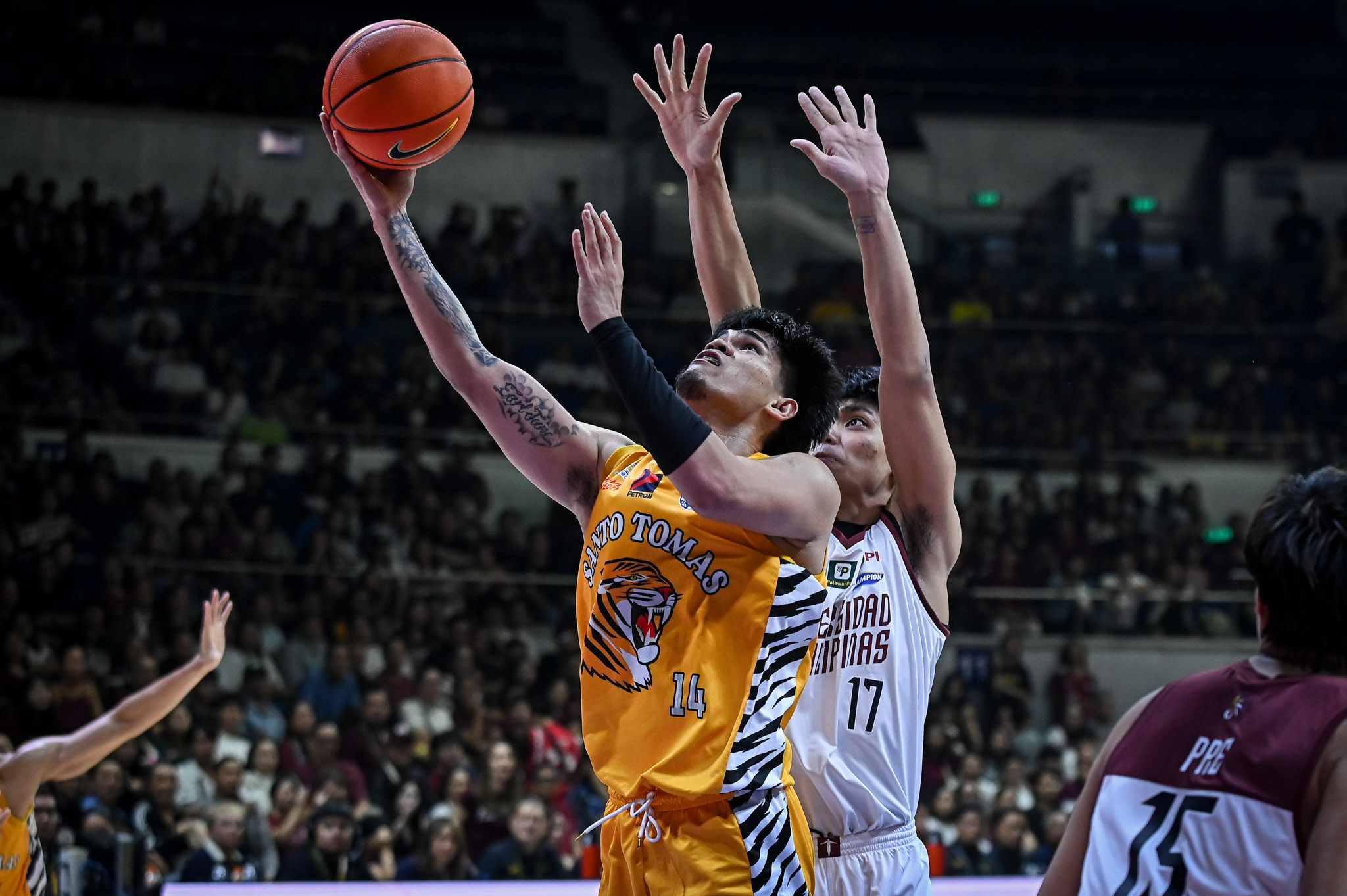 UAAP-89-MBB-UP-vs.-UST-Mark-Llemit-9115 Pre, Poyos spark UP comeback to stun UST to close UAAP Men's Basketball opening day Basketball News UAAP UP UST - philippine sports news