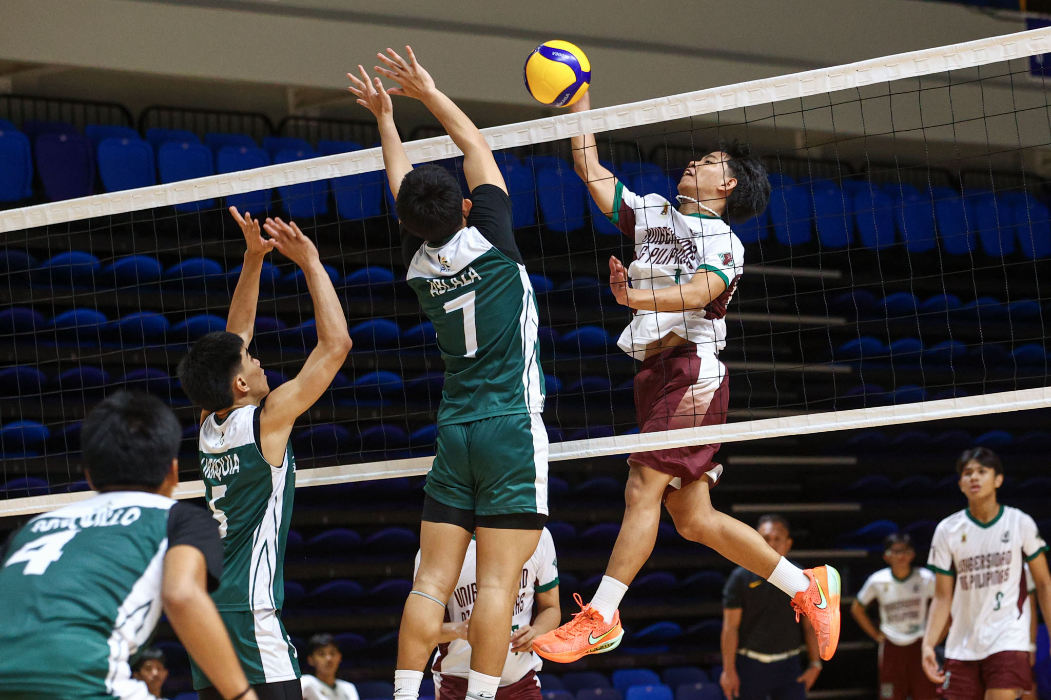 UAAP89-HSBVB-UPIS-vs-DLSZ-Prince-Evans-Jimenez-8261 UST, FEU-D off to 3-0 starts in UAAP boys' volleyball ADMU AdU DLSU FEU News NU UAAP UE UP UST Volleyball - philippine sports news
