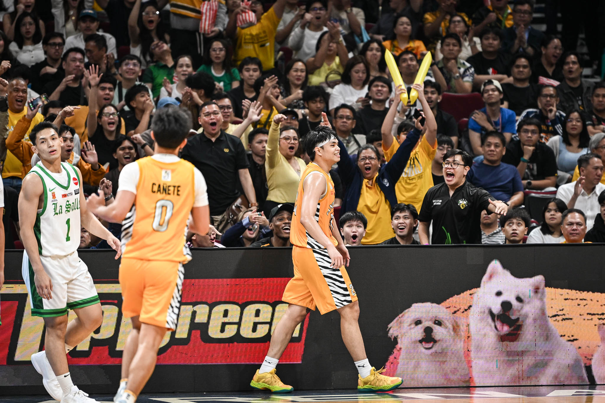 UAAP89-Mens-Basketball-Amiel-Acido-5228 UST holds off La Salle to notch first UAAP Men's Basketball win Basketball DLSU News UAAP UST - philippine sports news
