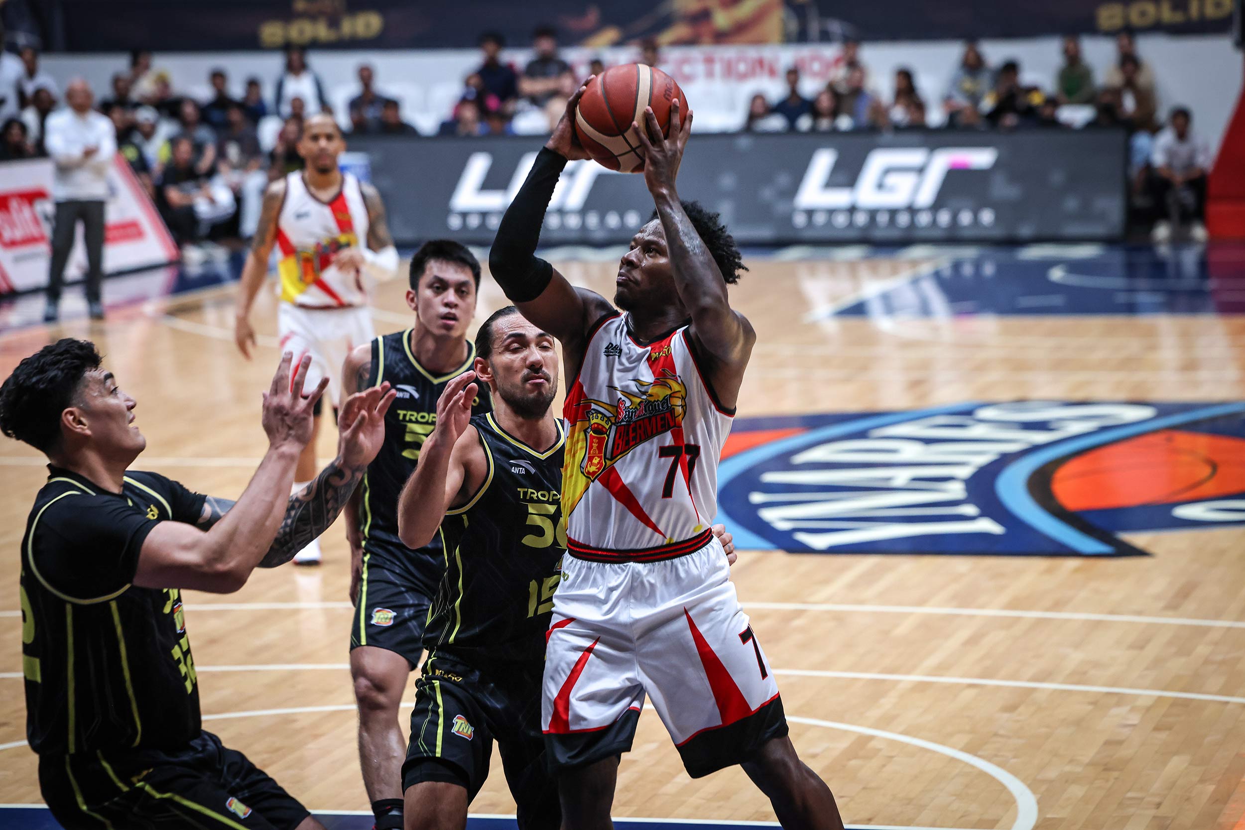 2026-PBA-Governors-Cup-TNT-def-San-Miguel-CJ-Perez TNT pulls away from San Miguel to secure PBA quarterfinal berth Basketball News PBA  - philippine sports news