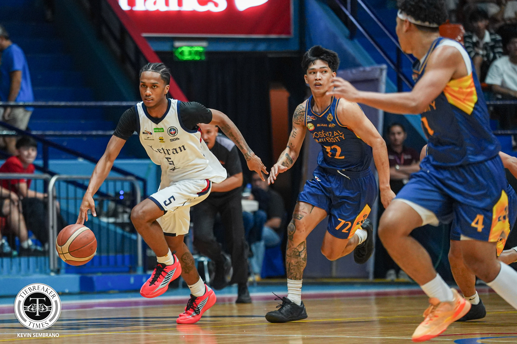 NCAA102-CSJL-vs-JRU_-WALKER-Denzil-08668 Letran holds off JRU to bounce back in NCAA 102 Basketball CSJL JRU NCAA News - philippine sports news