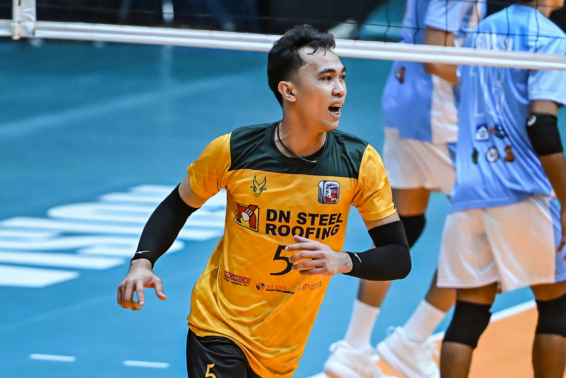 ST-INV-2026-FEU-vs.-VNS-Mikko-Espartero-7585 Saavedra erupts for 25 as FEU fends off VNS to go 2-0 in Spikers' Turf FEU News Spikers' Turf Volleyball  - philippine sports news