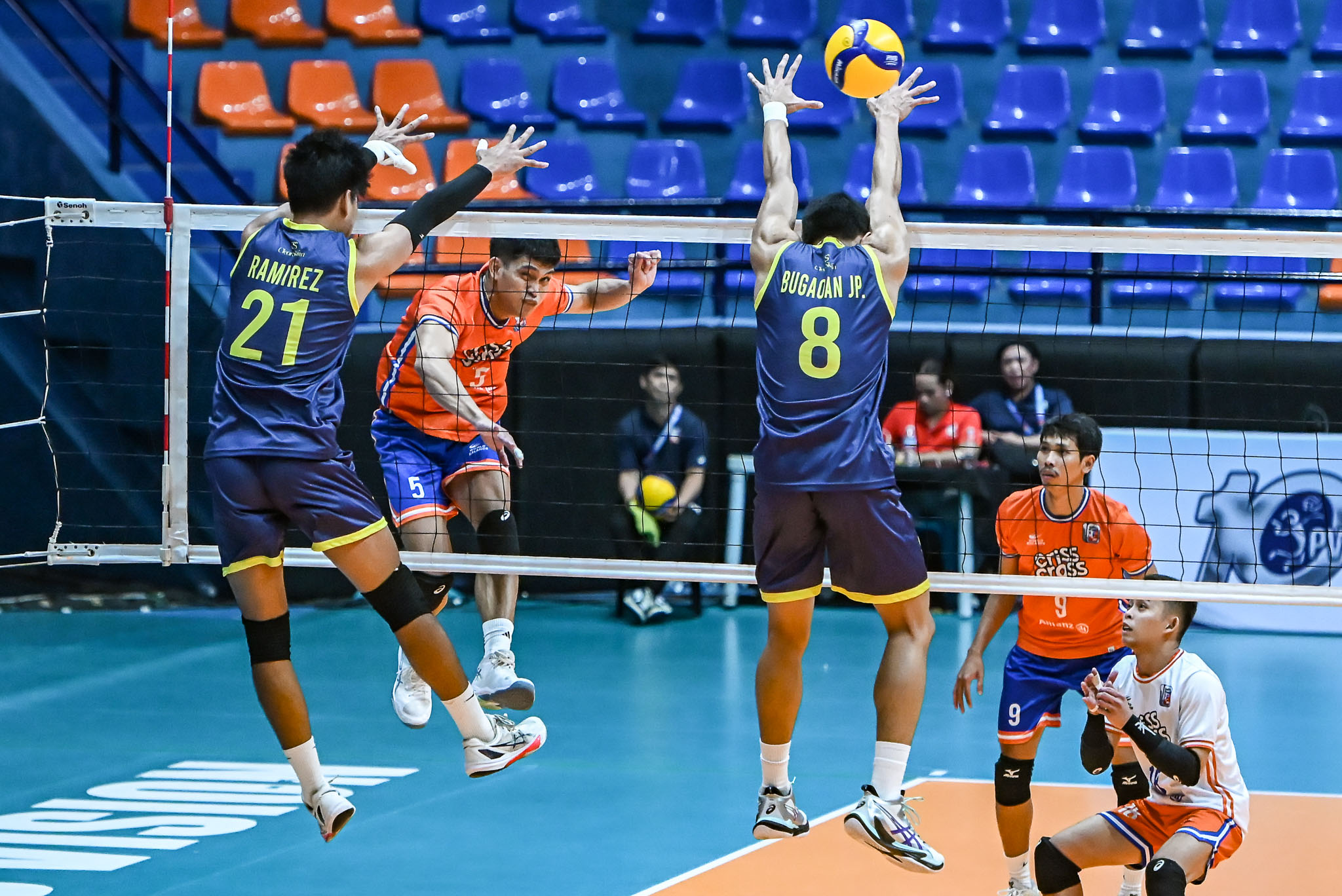 ST-INV-2026-Savouge-vs.-Criss-Cross-Jude-Garcia-8249 Spikers Turf: Kampton redeems himself as Criss Cross completes reverse sweep of Savouge News Spikers' Turf Volleyball  - philippine sports news