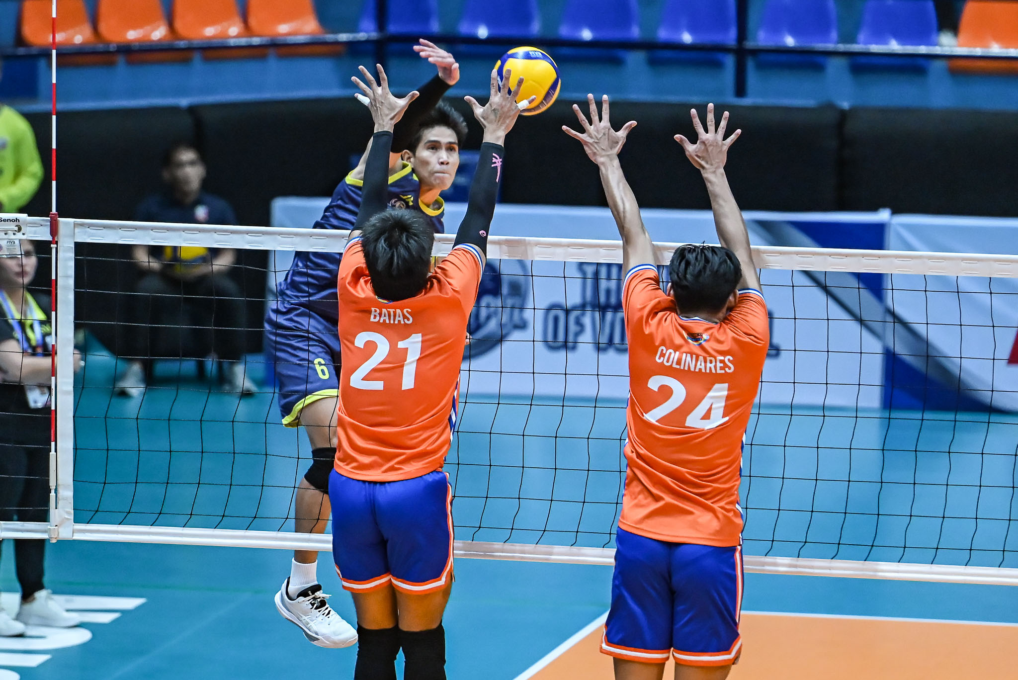 ST-INV-2026-Savouge-vs.-Criss-Cross-Mark-Calado-8681 Spikers Turf: Kampton redeems himself as Criss Cross completes reverse sweep of Savouge News Spikers' Turf Volleyball  - philippine sports news