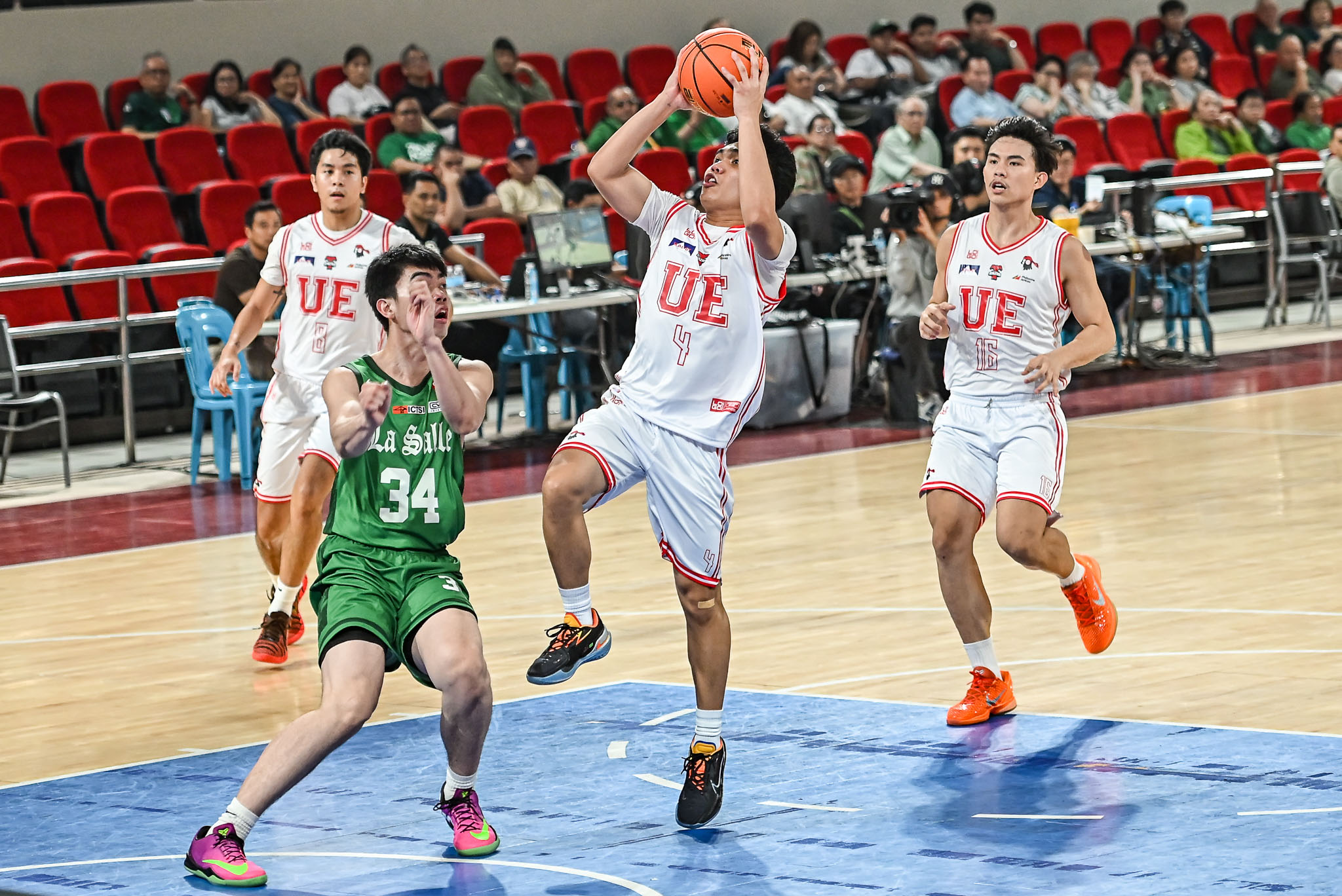 UAAP-89-MBB-DLSU-vs.-UE-Toper-Lagat-9863 La Salle crushes UE, gets back on track in UAAP Men's Basketball Basketball DLSU News UAAP UE - philippine sports news