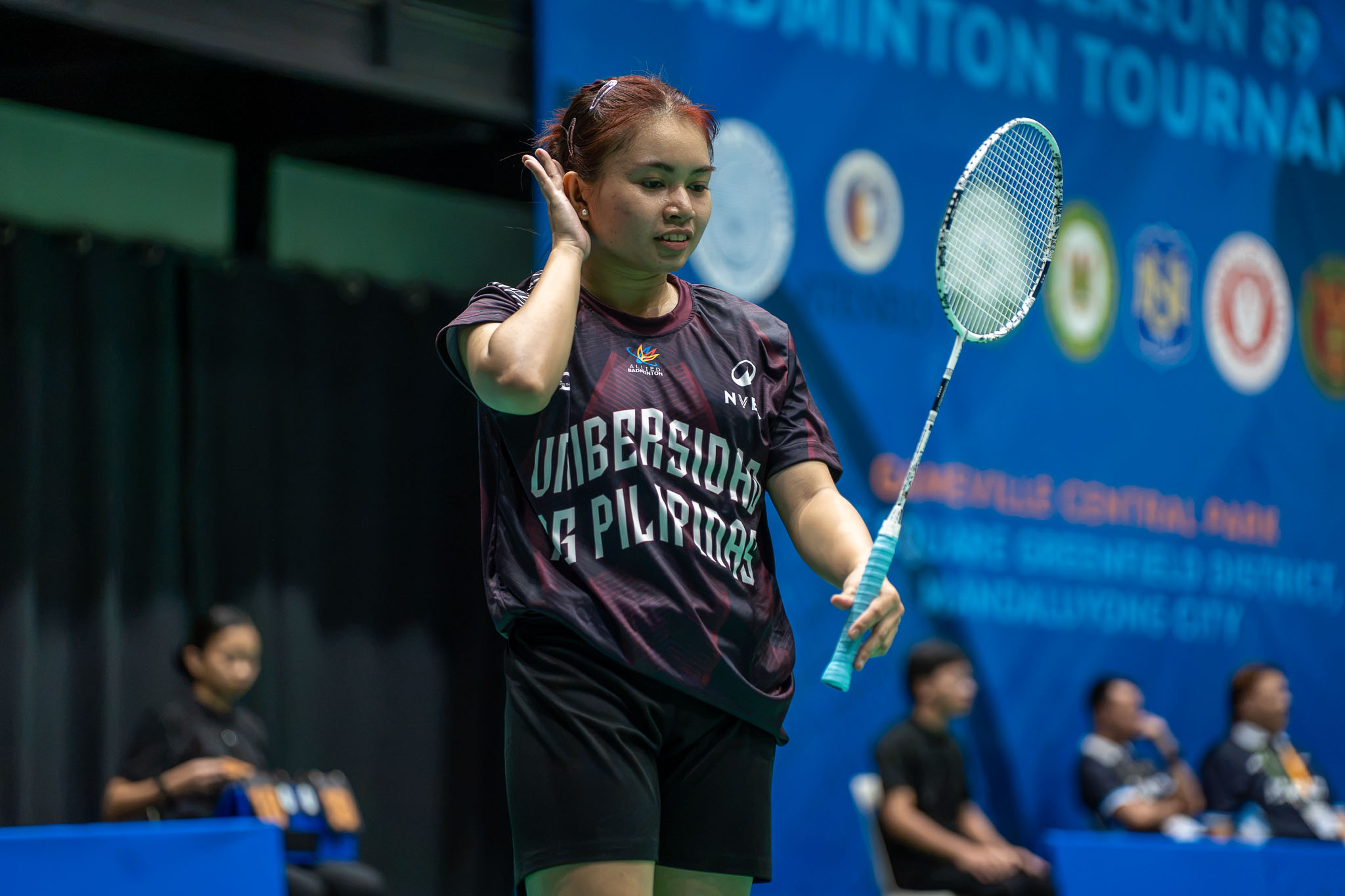 UAAP-S89-BADMINTON-UP-VS-UST-ANTHEA-GONZALEZ-139 Hernandez sisters, cousins Diaz, Gulpany power Ateneo, NU to UAAP women's badminton semis ADMU AdU Badminton DLSU News NU UAAP UP UST - philippine sports news