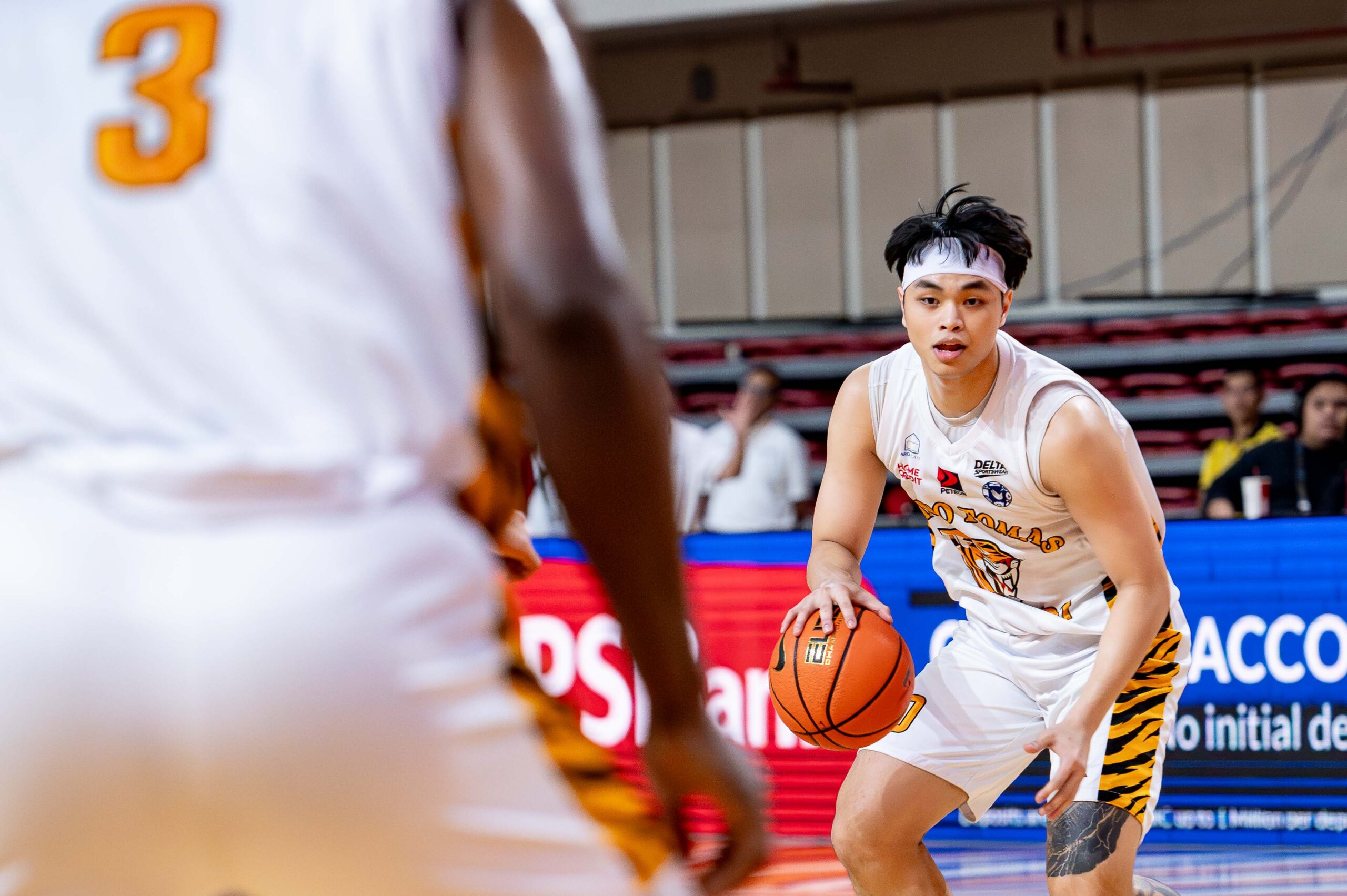 UAAP-S89-MBB-UST-vs.-ATENEO-Amiel-Acido-1830-scaled UST unleashes third quarter blast to sink Ateneo, complete perfect QPav homestand ADMU Basketball News UAAP UST - philippine sports news