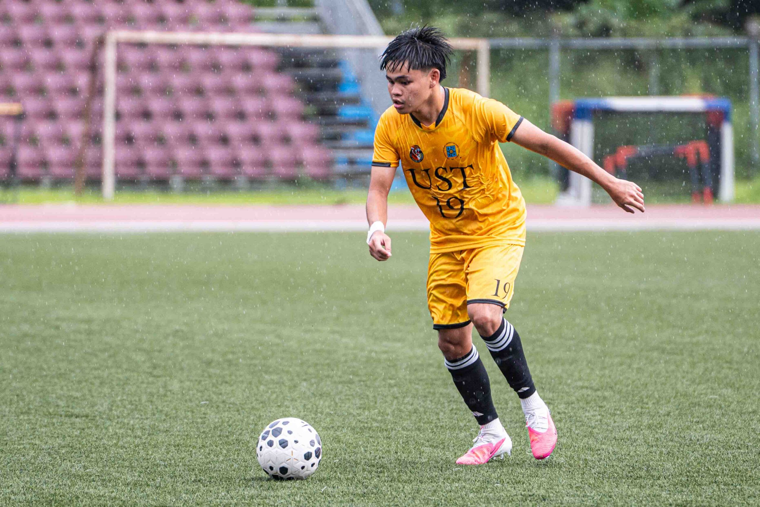 UAAP-S89-MFT-UP-VS-UST-Jan-Baito-1-scaled Meriño, Bation power UP past UST in UAAP men's football title defense opener Football News UAAP UP UST - philippine sports news