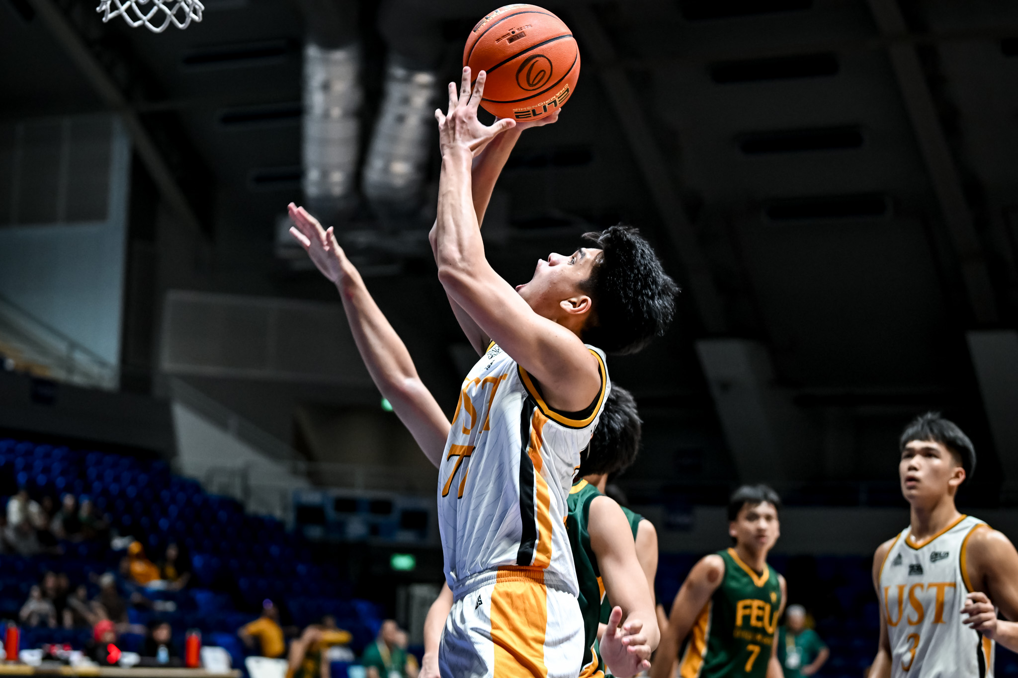 UAAP89-JHSBB-MAC-MACASARTE-8687 FEU-D rallies past UST, UE snaps skid to strengthen UAAP juniors basketball playoff bids ADMU Basketball FEU News UAAP UE UST  - philippine sports news