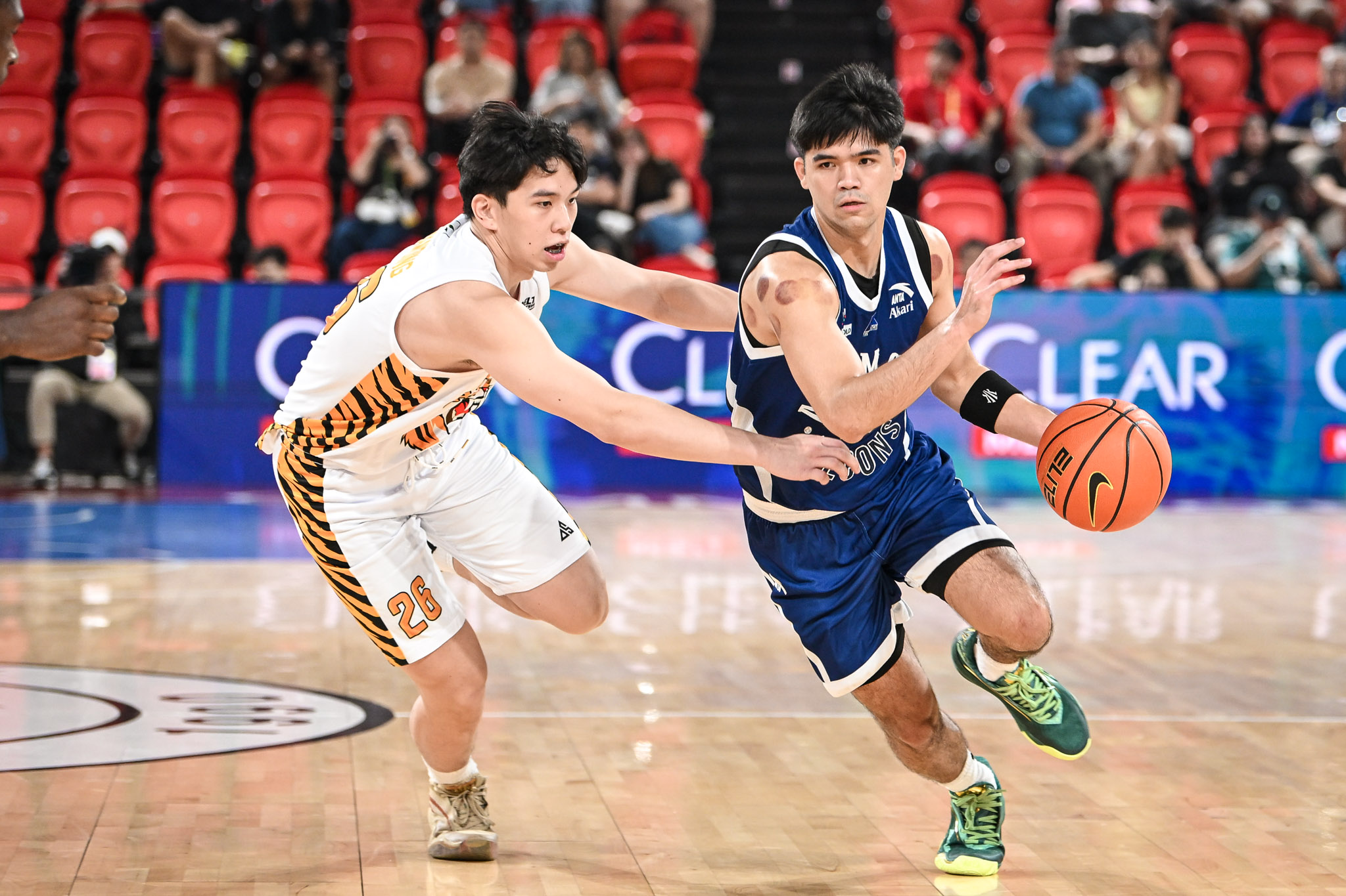 UAAP89-MBB-Matt-Erolon-1009 UAAP Men's Basketball: Adamson extends mastery of UST with dominant rout AdU Basketball News UAAP UST - philippine sports news