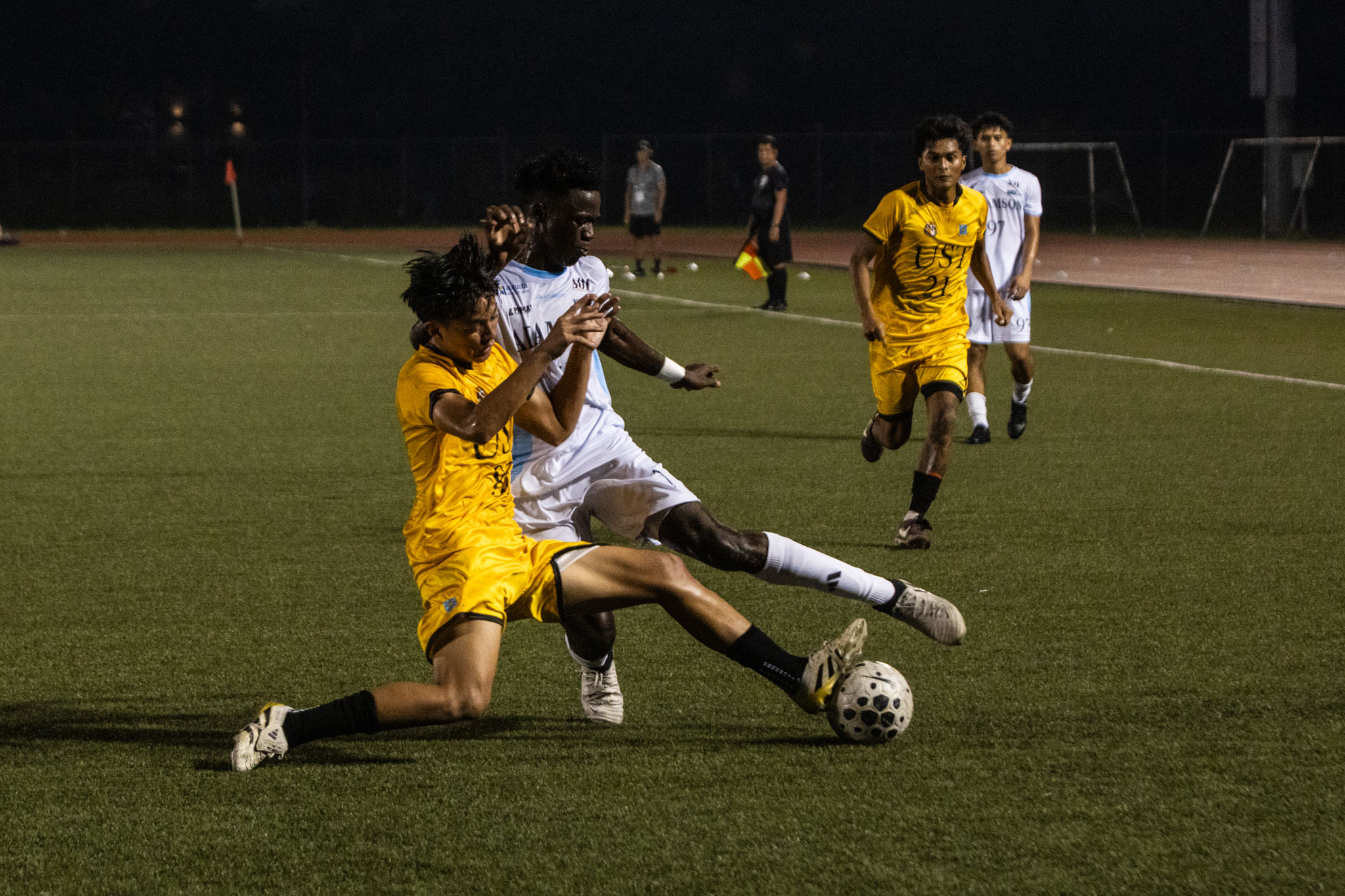 UAAP89-MFB-4313-Dany-Golike Dasig strikes late as Adamson stuns UST in UAAP men's football opener AdU Football News UAAP UST - philippine sports news