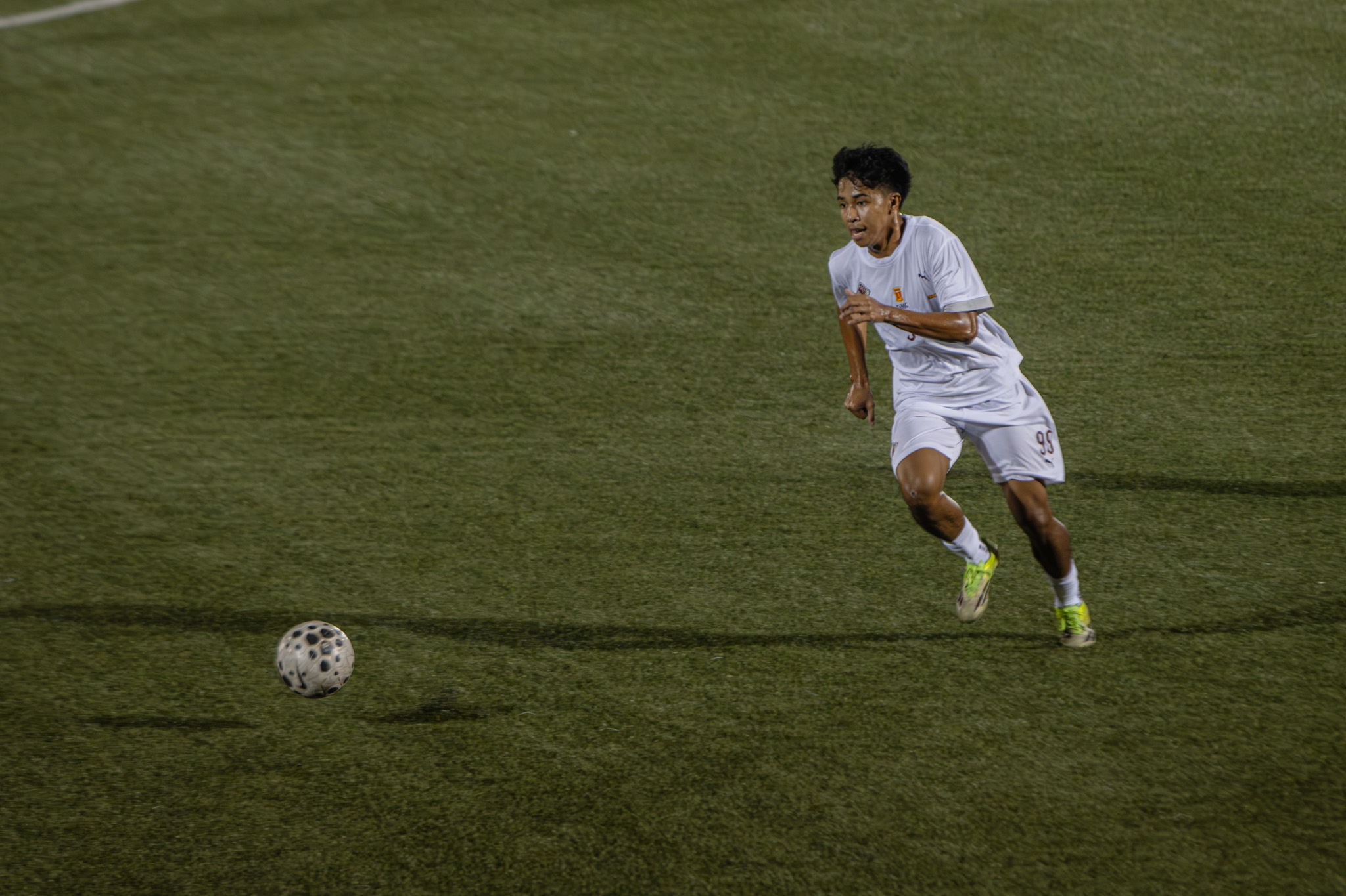 UAAP89-MFB-7032-Ramil-Bation Bation's penalty lifts UP past UE, remains third in UAAP men's football Football News UAAP UE UP  - philippine sports news