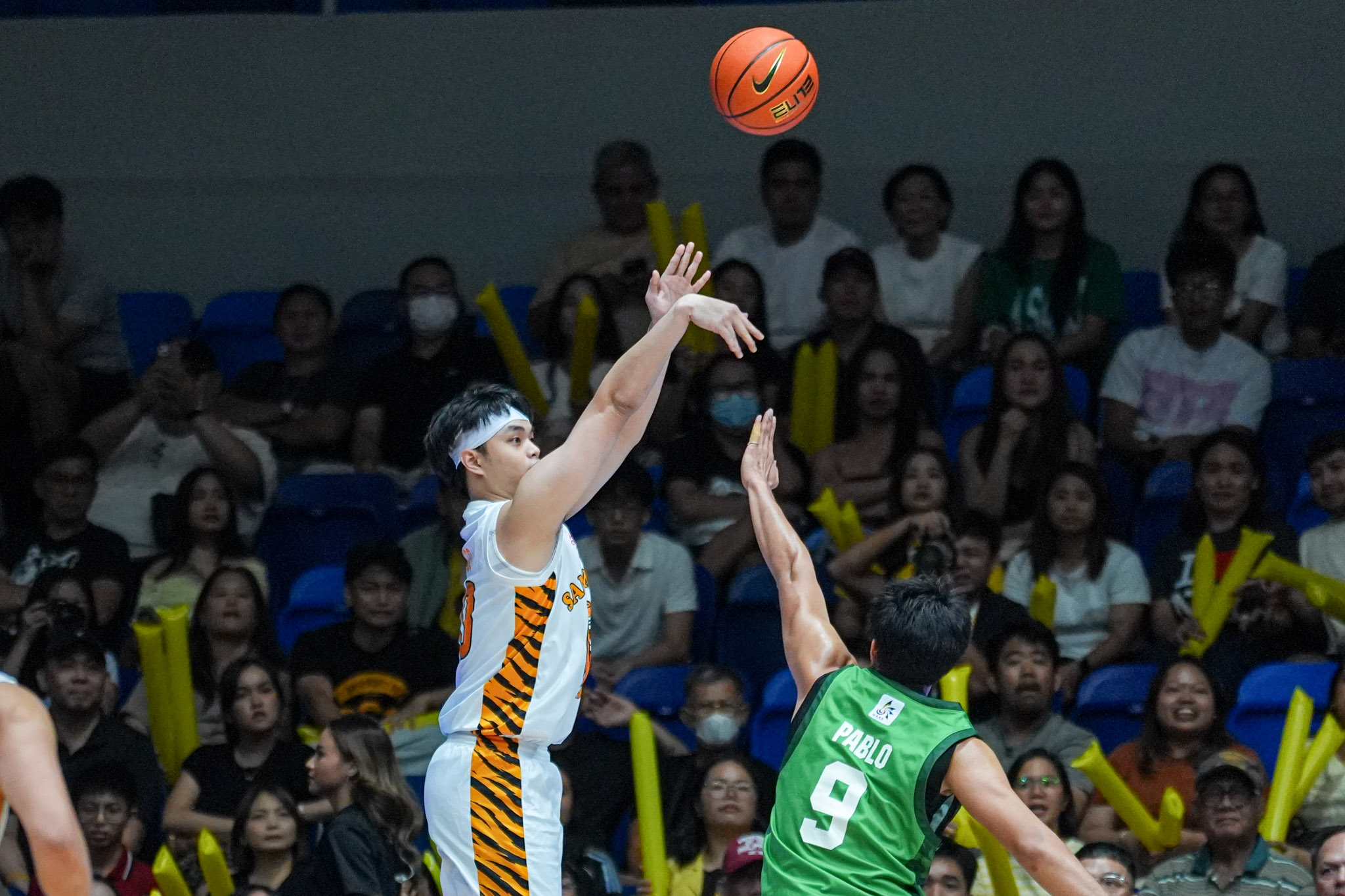 UAAP89-Mens-Basketball_-UST-vs-DLSU_-ACIDO-Amiel-01175 Cortez-less La Salle outguns UST in shootout to solo third in UAAP men's basketball Basketball DLSU News UAAP UST  - philippine sports news