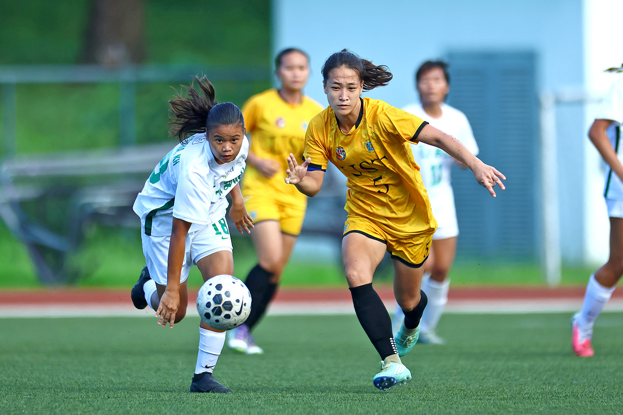 UAAP89-WFB-Khey-Balateria-Rica-Gerona Amilhamja comes off the bench to salvage point for UST against La Salle in UAAP women's football DLSU FEU Football News UAAP - philippine sports news