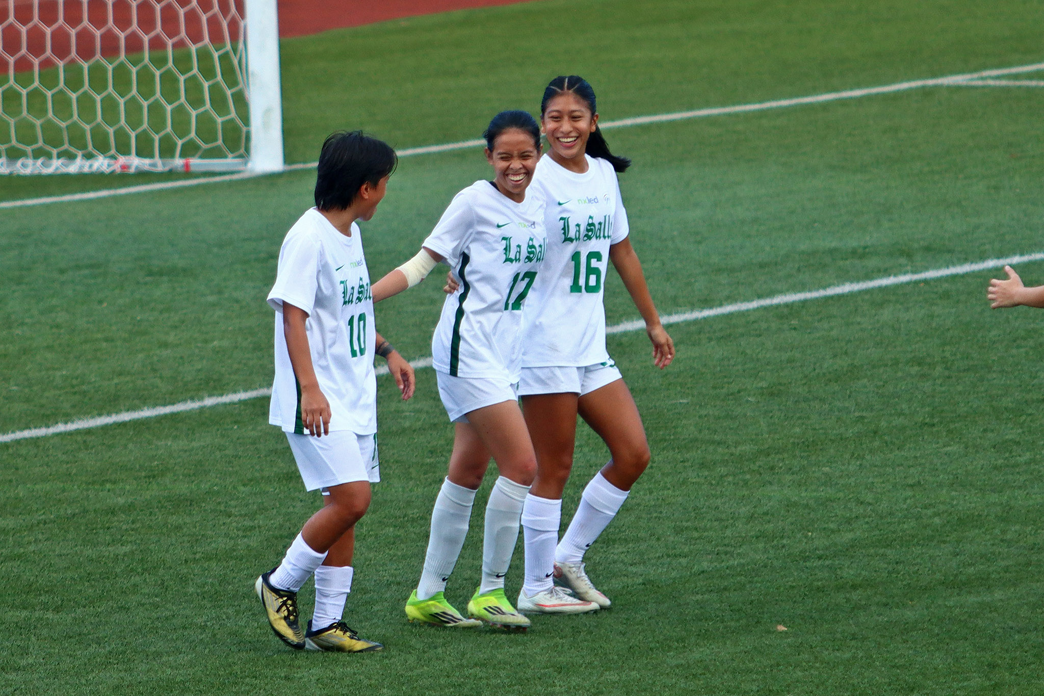UAAP89-WFB-Maegan-Alforque Amilhamja comes off the bench to salvage point for UST against La Salle in UAAP women's football DLSU FEU Football News UAAP - philippine sports news