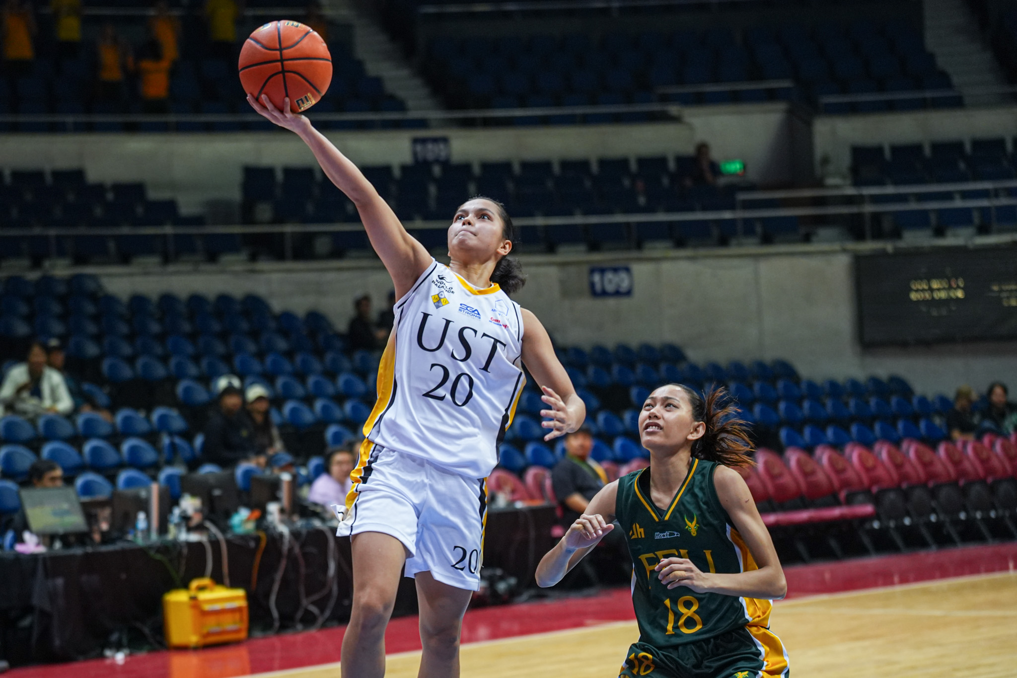 UAAP89-Women_s-Basketball_-UST-vs-FEU_-SIERBA-Karylle-06480 UST extends unbeaten run in UAAP women's basketball with 46-point rout of FEU Basketball FEU News UAAP UST - philippine sports news