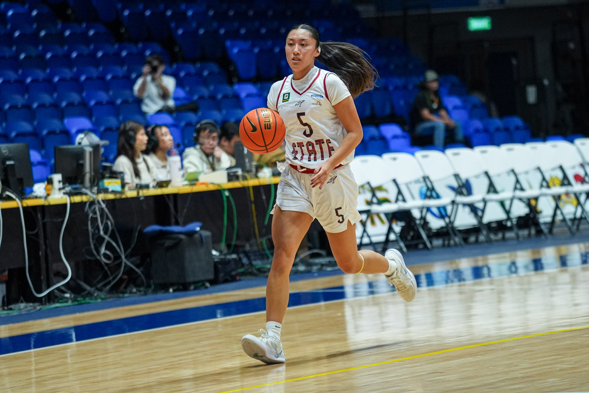 UAAP89-Womens-Basketball_-UP-vs-UST_-KA-Kennan-09552 UST survives UP scare to complete UAAP women's basketball first-round sweep Basketball News UAAP UP UST - philippine sports news