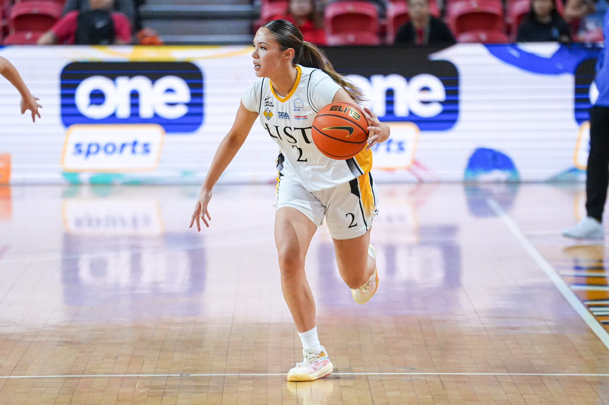 UAAP89-Womens-UST-vs-ADMU_-McALARY-Erinn-00890 Sierba erupts for 35 as UST routs Ateneo, stays unbeaten in UAAP women's basketball ADMU Basketball News UAAP UST - philippine sports news
